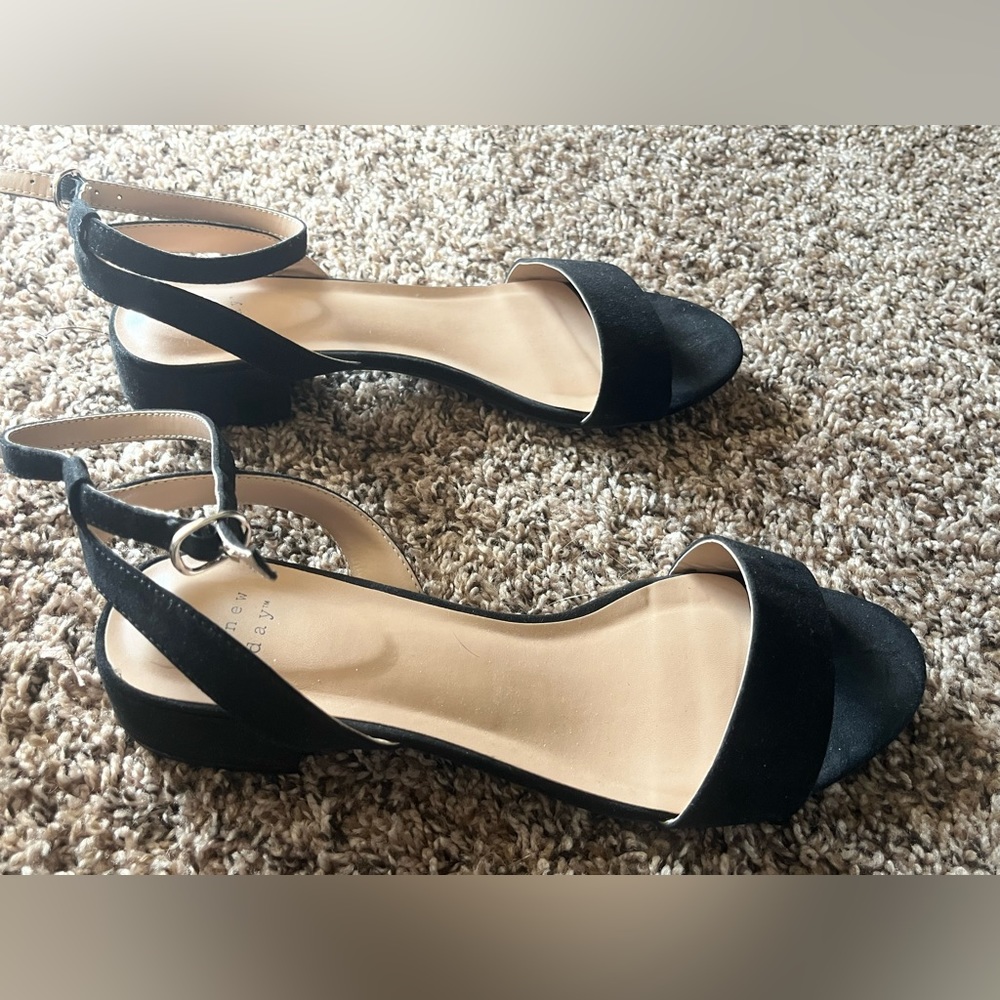 Black Winona Sandals